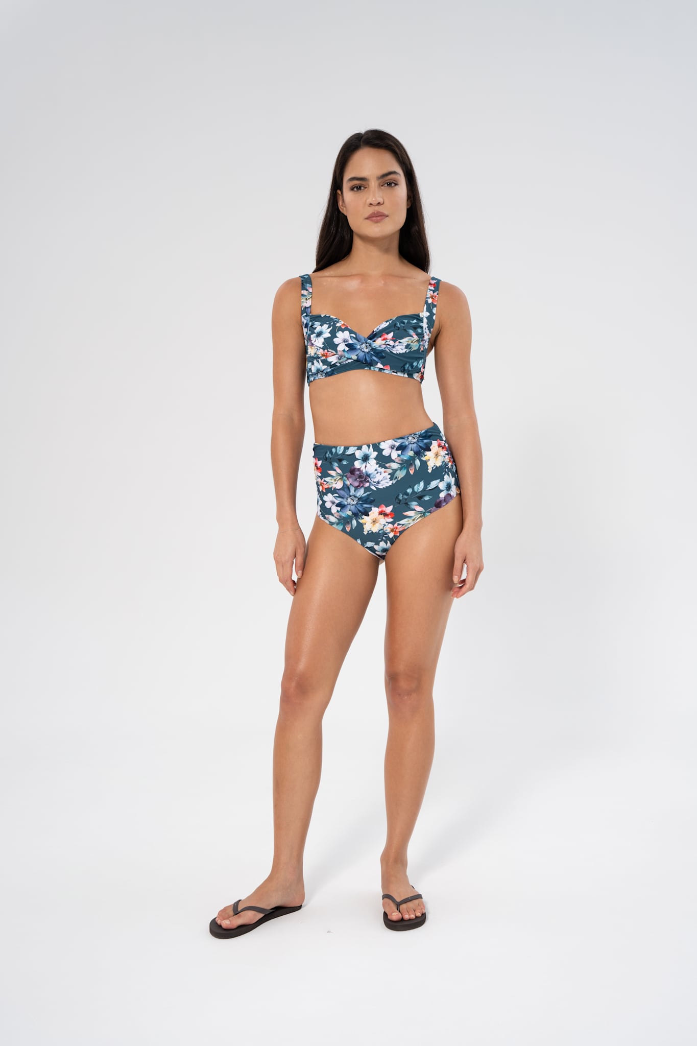 Fleur Chara bottom